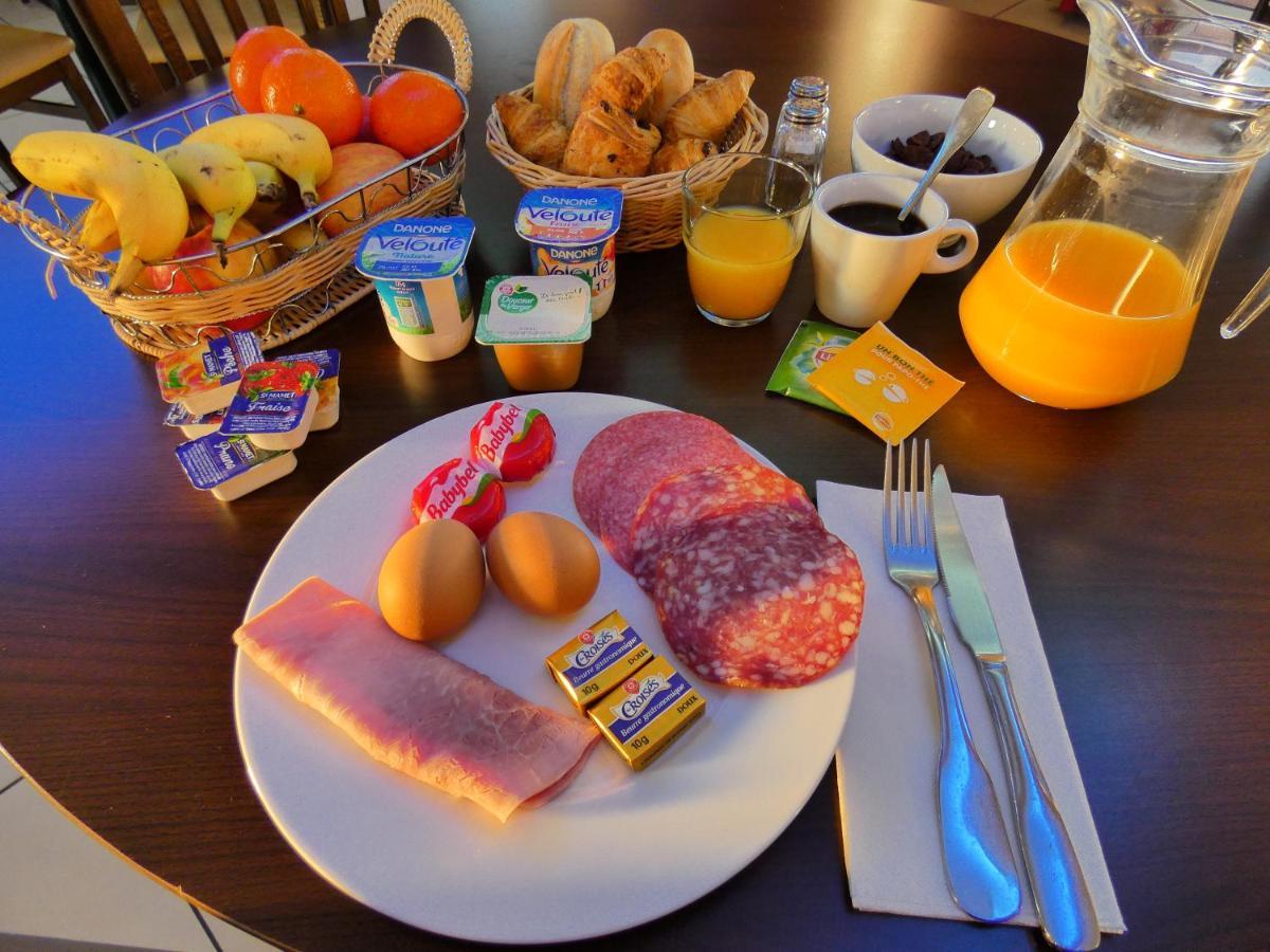 Hotel Azur Saint Junien Cit'Hotel 外观 照片